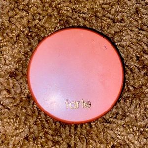 Tarte blush